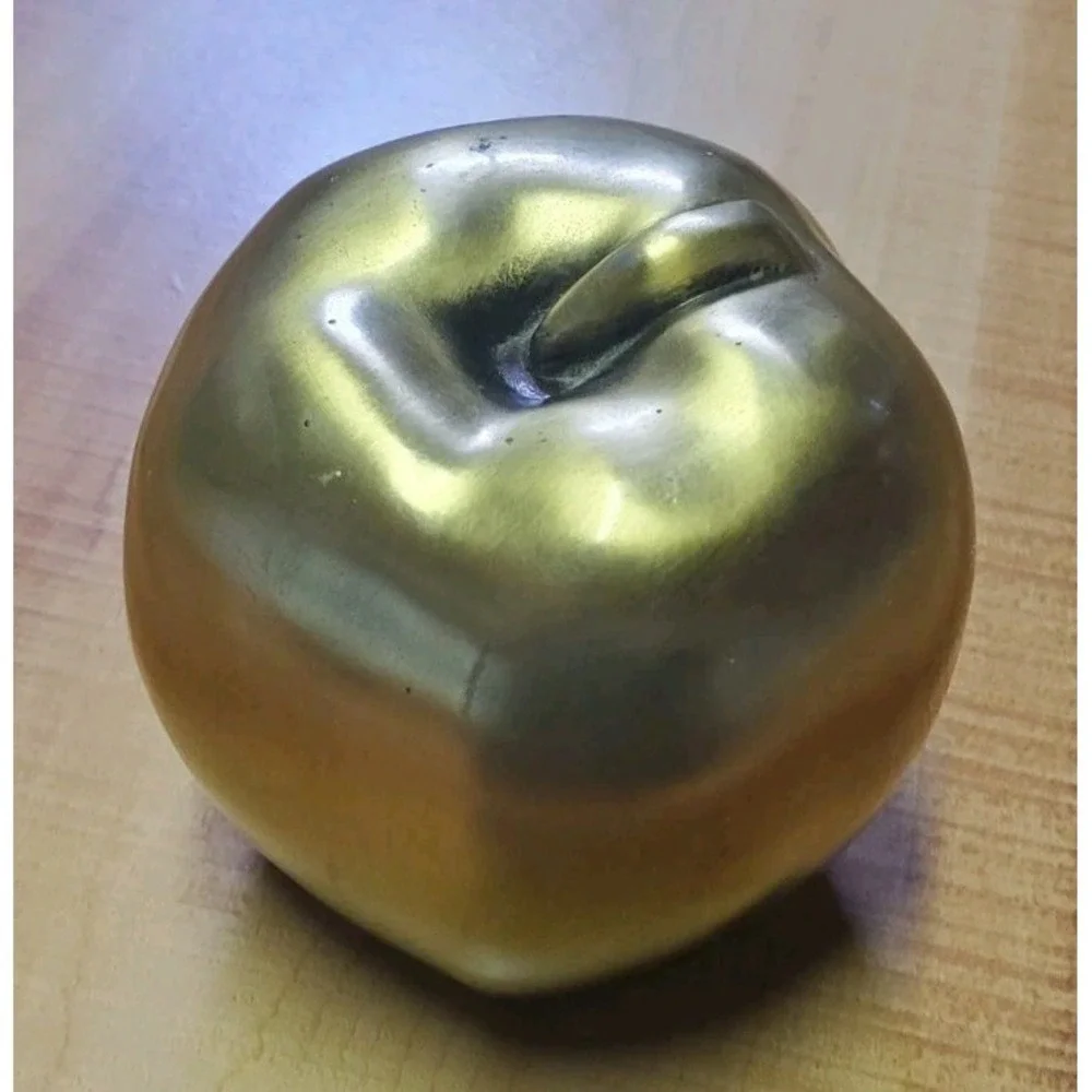 Vintage‎ Brass Apple Figurine Paperweight 3